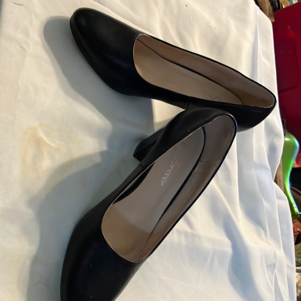 Smooth leather type shoes